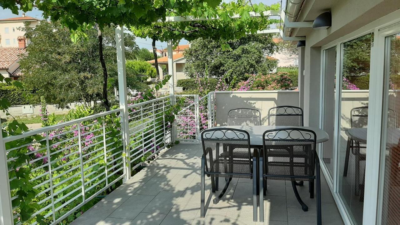 Haus Mirela Apartment Ližnjan Exterior foto