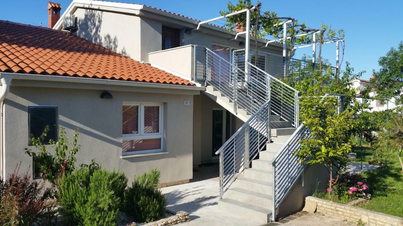 Haus Mirela Apartment Ližnjan Exterior foto